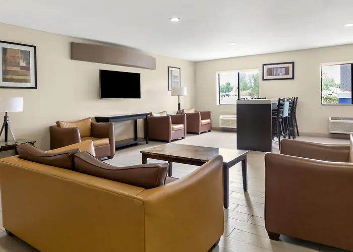 Hotel Western Saluki